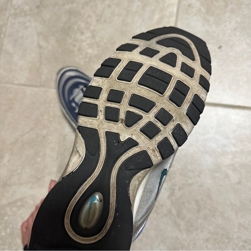 Nike Men's Air Max 97 Shoes, Metallic‎ Silver/Chlorine Blue size 10 used - Picture 6 of 8